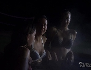 022019_lucia_and_rebeka_ruby_partying_with_friend_late_summer_nights_double_blowjob_and_peeing