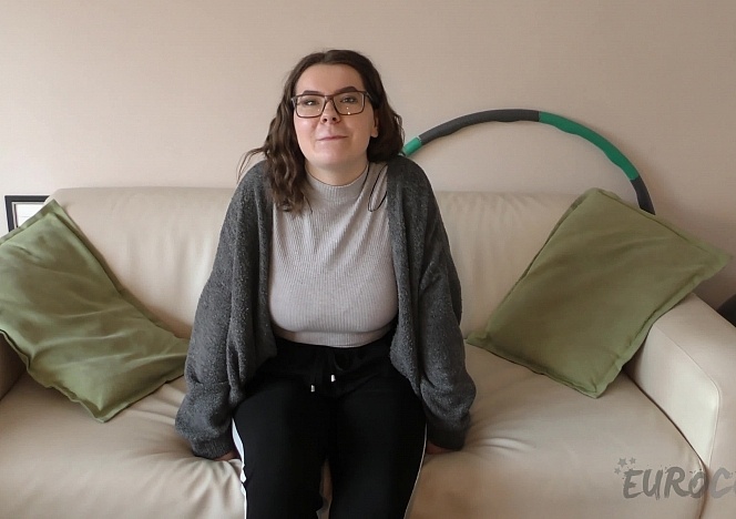 010419_fresh_18_year_old_nervous_first_timer_marija_gets_topless_and_shows_her_huge_tits_on_the_white_casting_couch