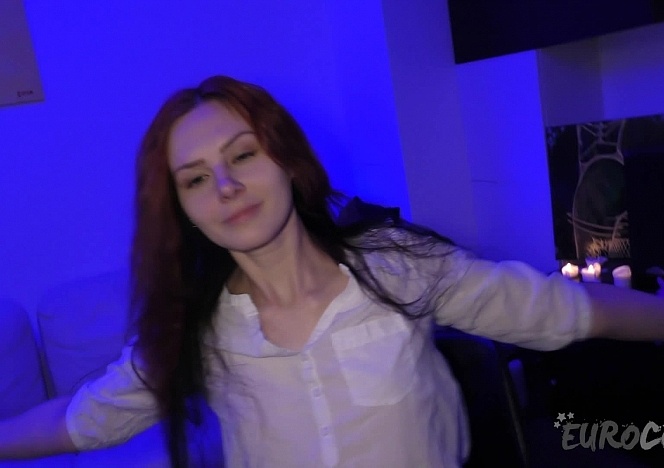 042325_ginger_lea_striptease_dancing_and_masturbates_with_a_glass_dildo_aesthetic_vibes