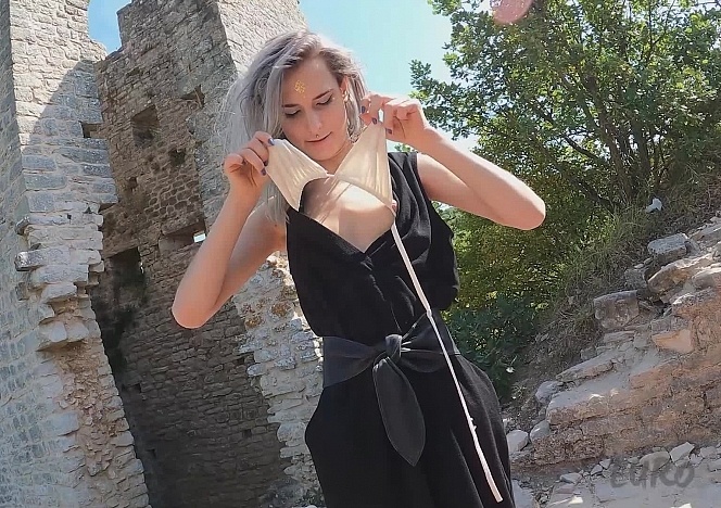 061423_hot_poppy_masturbating_in_castle_ruins_while_on_vacation