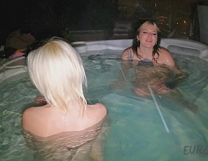 120222_late_night_underwater_jacuzzi_dildoing_brille_with_her_friend_ingrida
