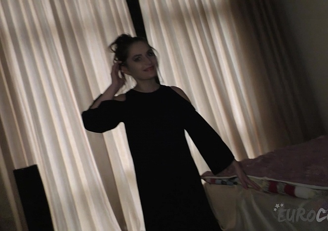 121719_gorgeous_model_18yo_sanja_shows_her_body_privately_in_a_rare_video_look_behind_the_scenes_with_closeups